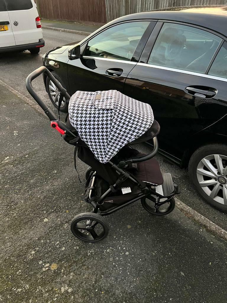 mountain buggy swift luxury